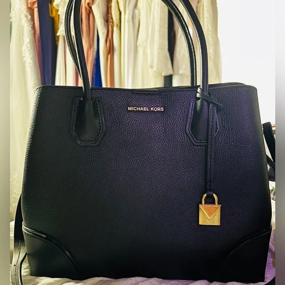 Michael Kors Black Leather Tote Bag - Picture 1 of 7